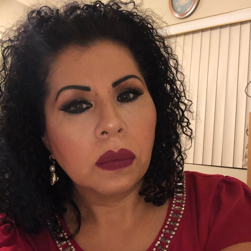 Meet your Posher, Rosa